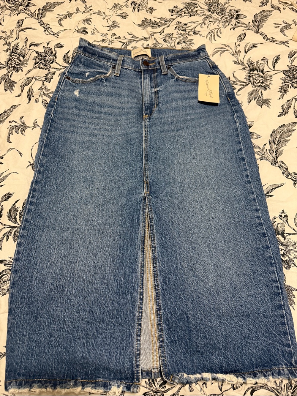 Universal Thread Women's Straight Leg Blue Denim Skirt with Front Slit